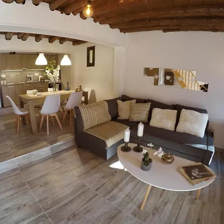 Casa Di Grigoris * 니키티